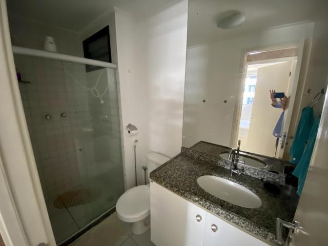 Na Beira Mar De Pajucara- Edif Neo- E Sala -tem Varanda- Vista Lateral Do Mar- Rua Julio Plech Filho 60 Esquina Com Avenida Doutor Antonio Gouveia - Consumo Eletrico E Pago No Ckeck-out 1kwh E 1,35 Reias - Tem Tela De Protecao *